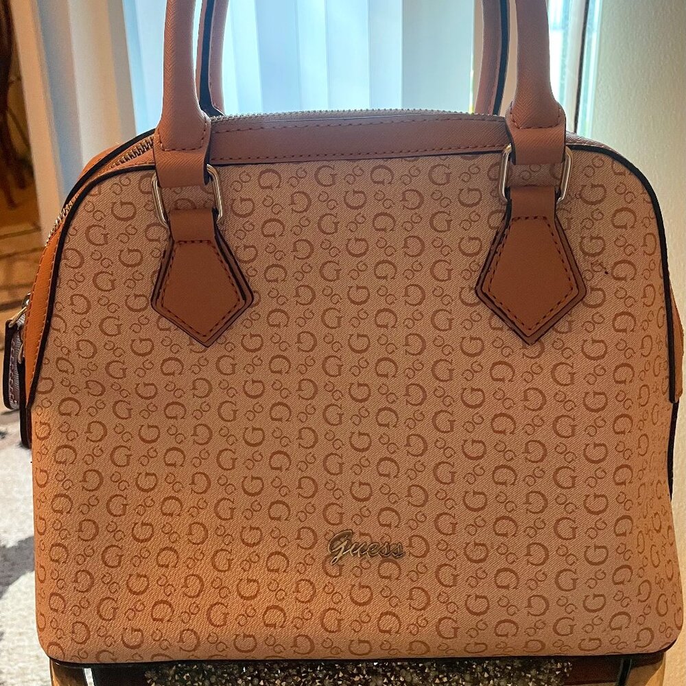 **SOLD** GUESS ALMA-style Bowler Carryall Bag - Picture 1 of 10